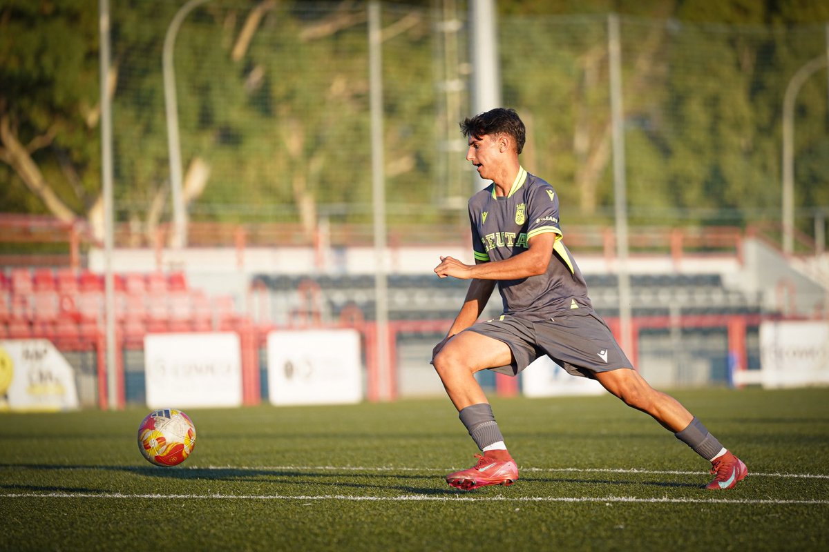 AD CEUTA FC tweet media