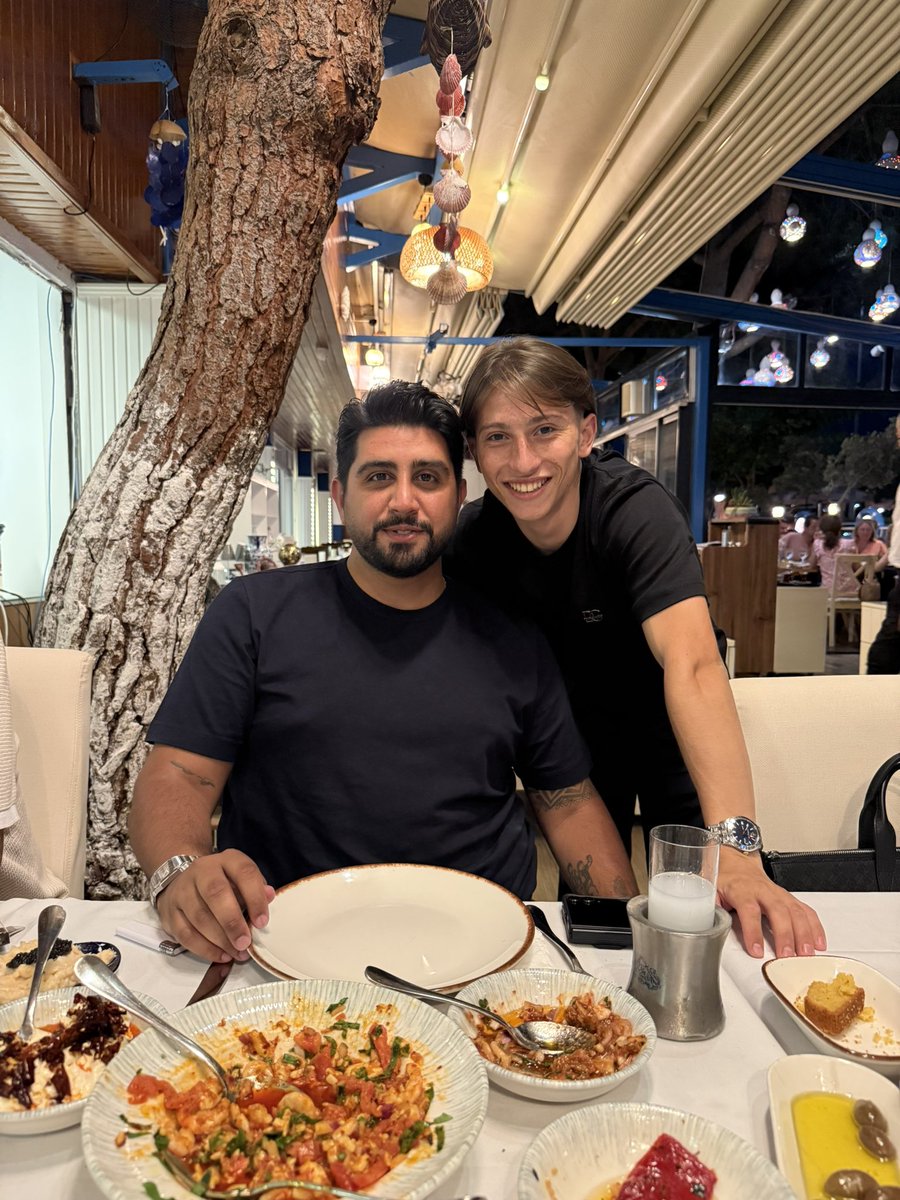 Kardeşim <a href="/Gorkem_ozcelik4/">Görkem Özçelik</a> ile güzel bir akşamdan nice kupalara birinciliklere 🏇🏆