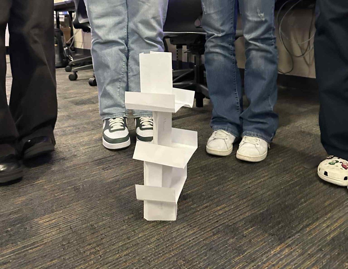 Mrs.Navarro-Shih tweet media