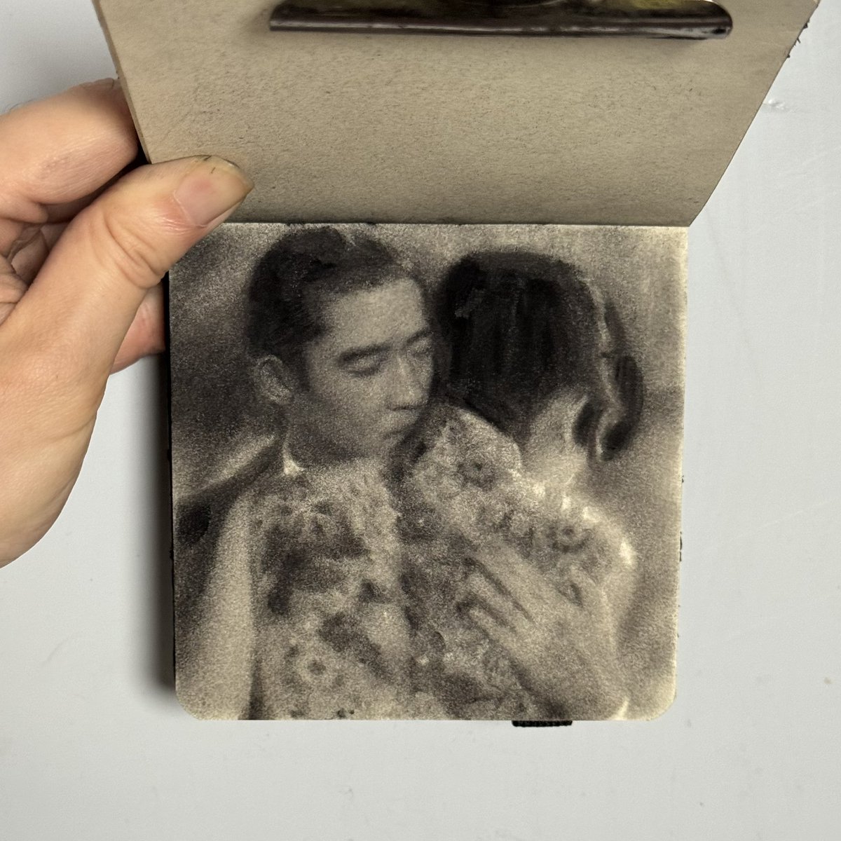 sim sim (@mec_au_fusain) on Twitter photo 