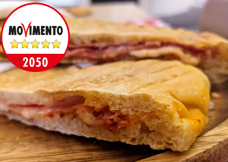boborock55's tweet photo. #inonda #4disera #Bonelli #Renzi #Fratoianni #Schlein @matteorenzi @GiuseppeConteIT #Salvini #Tajani #Meloni
#Conte : "Quando sarò di nuovo Premier farò il Bonus #Rustichella in tutti gli autogrill d'Italia" https://t.co/BLrh75h6Jn