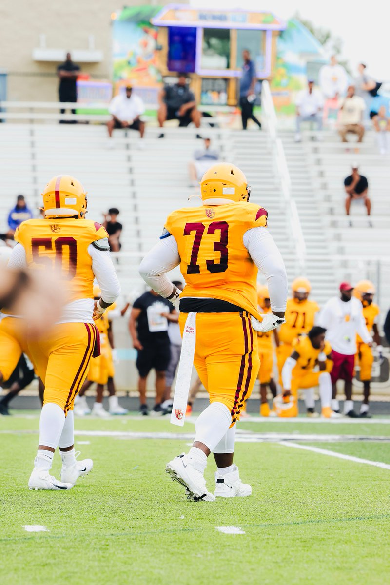 Khalil Hansley Mcnair (@khansleym99) on Twitter photo Year 3 On The ⏰ 8/22/25❗️
<a href="/coachSamGreiner/">Sam Greiner</a>
<a href="/TheCoachLj/">Donald Littlejohn CIC, AIC</a>
<a href="/DubCFootball/">West Charlotte Lions Football</a> Year 3 On The ⏰ 8/22/25❗️
<a href="/coachSamGreiner/">Sam Greiner</a>
<a href="/TheCoachLj/">Donald Littlejohn CIC, AIC</a>
<a href="/DubCFootball/">West Charlotte Lions Football</a>