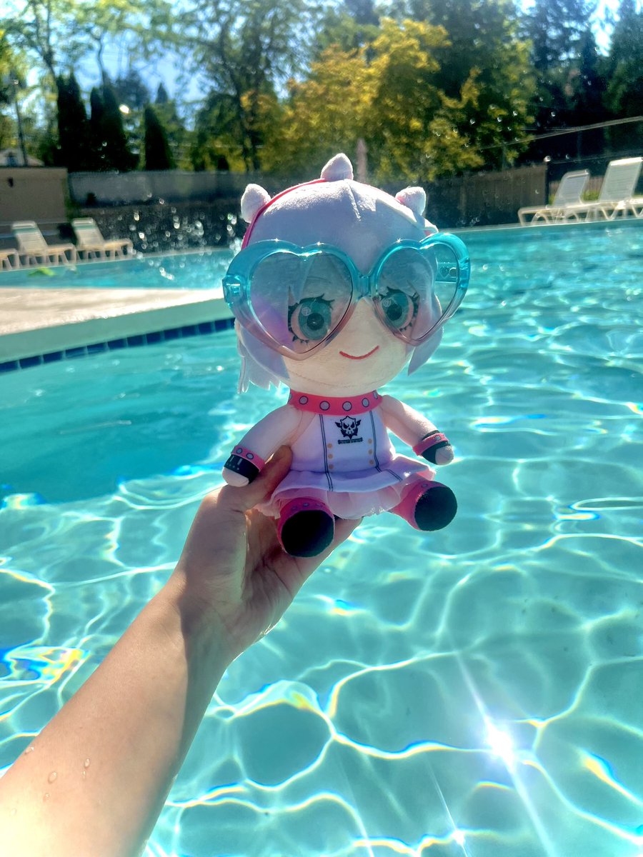 HevenLEEmercury's tweet image. Elphelt pool pics thread!! 🧵
#GGST #ELPHELTNATION