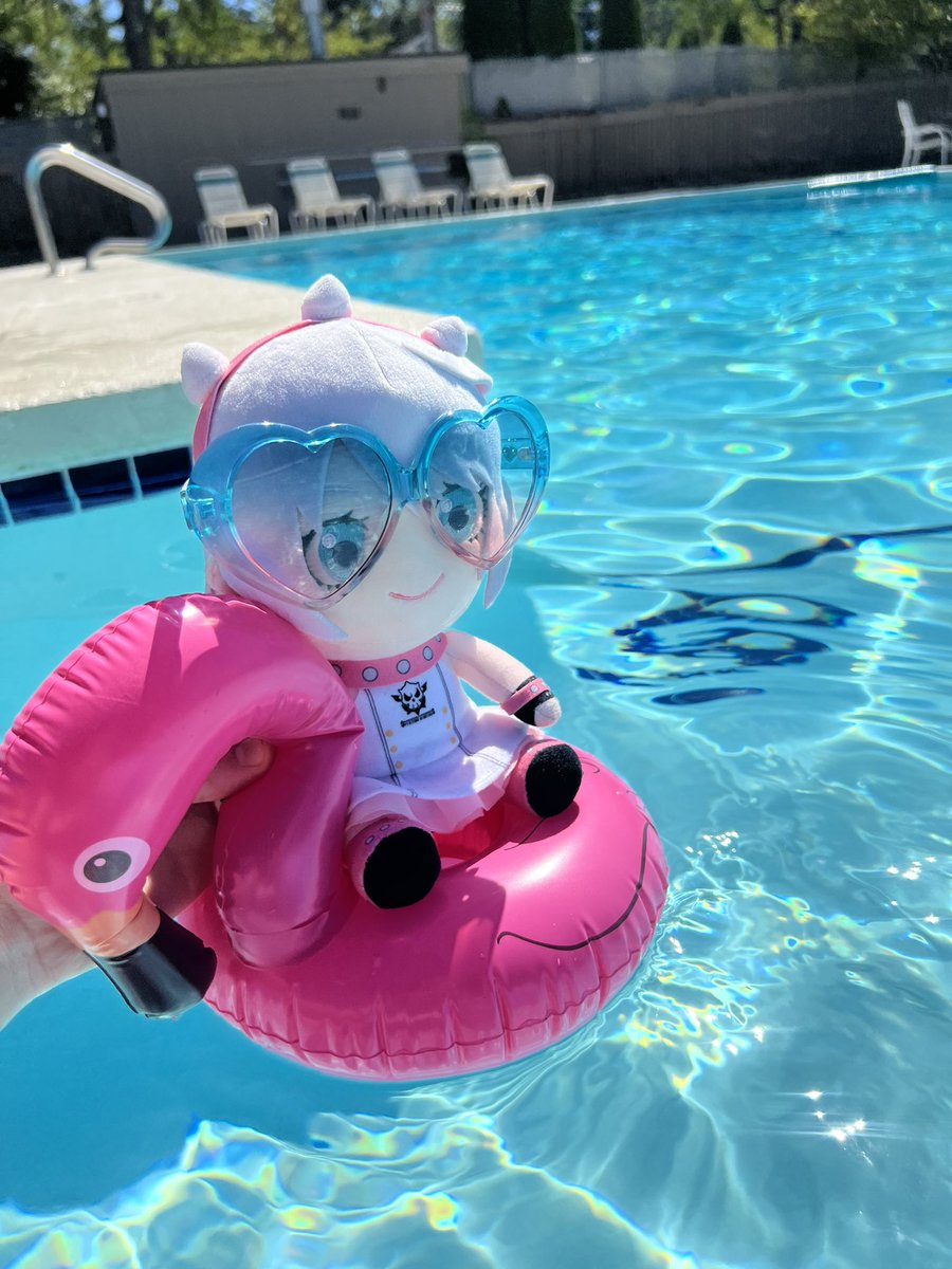 HevenLEEmercury's tweet image. Elphelt pool pics thread!! 🧵
#GGST #ELPHELTNATION