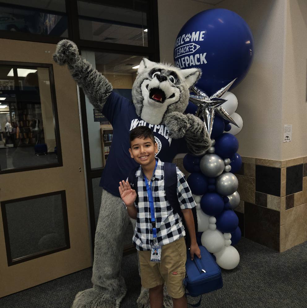 katyisd's tweet photo. Katy ISD started the 2025-26 school year with 97,000 students, 14,000 staff, and two new campuses. Cross Elementary features the district’s first solar farm, and new programs and safety upgrades are rolling out districtwide. 

Read more: https://t.co/7P44Am5hnq #KatyISDFirstDay https://t.co/igdIdTPyBL