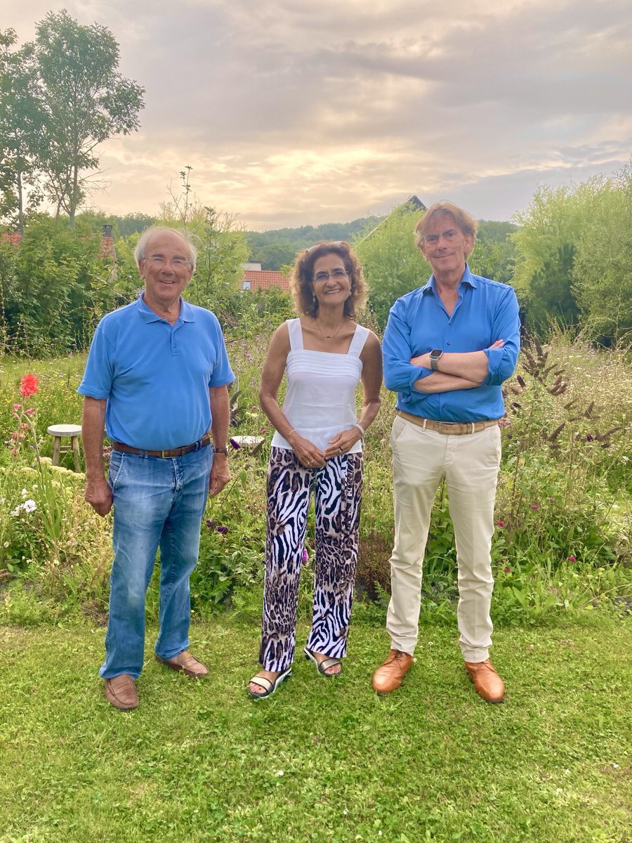 Er was veel te bespreken bij het jaarlijkse Zoutelandeberaad met mijn vrienden ⁦<a href="/KGFerrier/">Kathleen Ferrier</a>⁩ en ⁦<a href="/adkoppejan/">Ad Koppejan</a>⁩.
De komende verkiezingen ,maar vooral bezorgdheid over het gesprek Trump-Putin over Ukraine as vrijdag. 
⁦<a href="/cdavandaag/">CDA</a>⁩ ⁦<a href="/VVD/">VVD</a>⁩ ⁦<a href="/provzeeland/">Provincie Zeeland</a>⁩