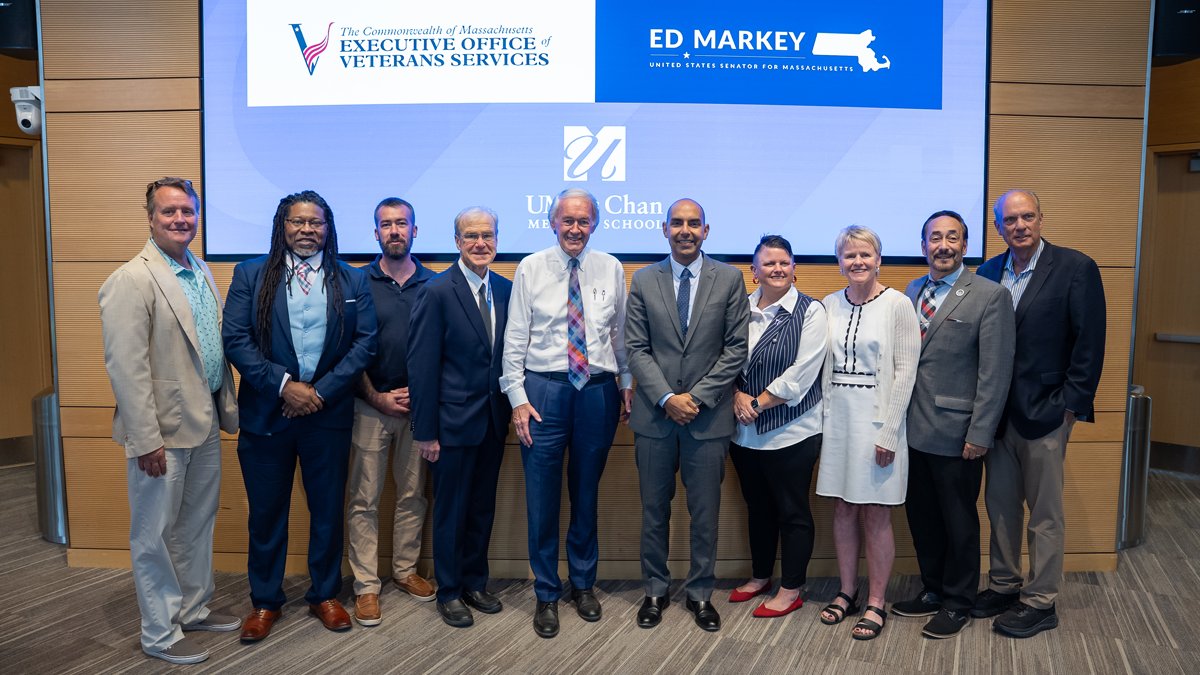 Sen. Ed Markey and Secretary Jon Santiago, MD, MPH, of <a href="/MassEOVS/">MA Executive Office of Veterans Services</a> met with veterans and providers today <a href="/UMassChan/">UMass Chan Medical School</a> to share stories, voice concerns &amp; shape policy discussions in response to challenges facing the veteran community in Mass. <a href="/SenMarkey/">Ed Markey</a> @iamjonsantiago <a href="/veteransinc1/">Veterans Inc.</a>