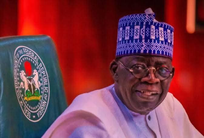 Night Gain: If you are voting President Tinubu again in 2027 drop your handle and retweet let’s follow you 📍❤️🇳🇬✊