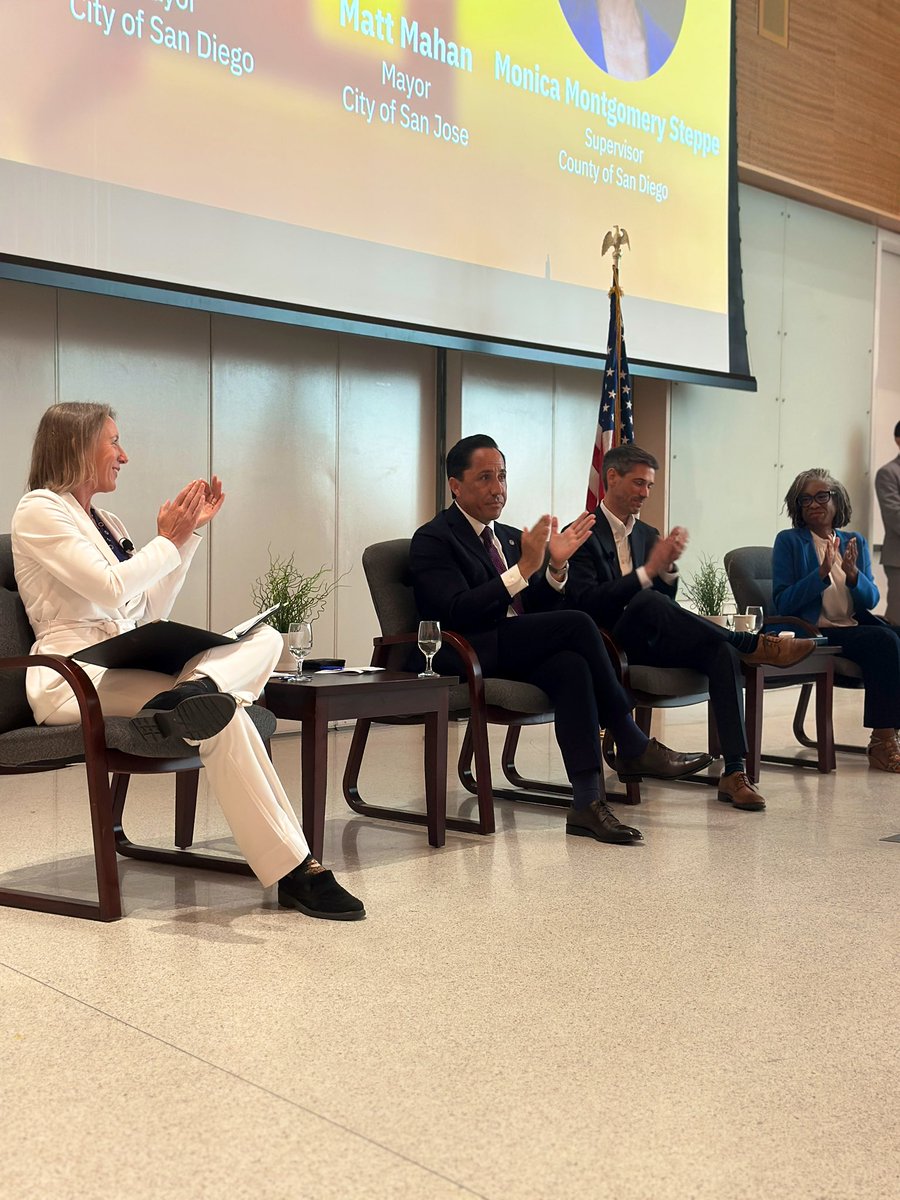 Senator Catherine S. Blakespear tweet media