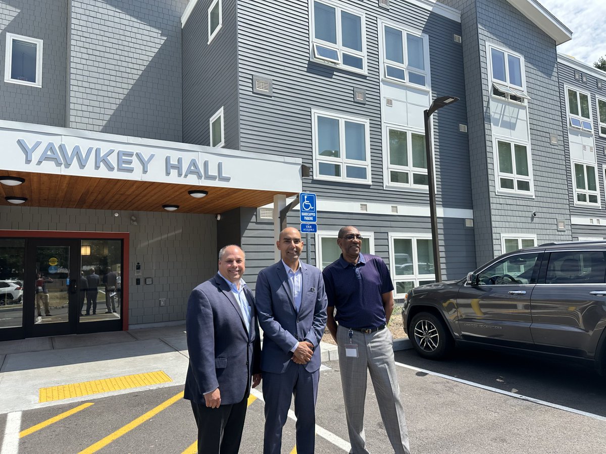 Fr.Bill's&MainSpring tweet media