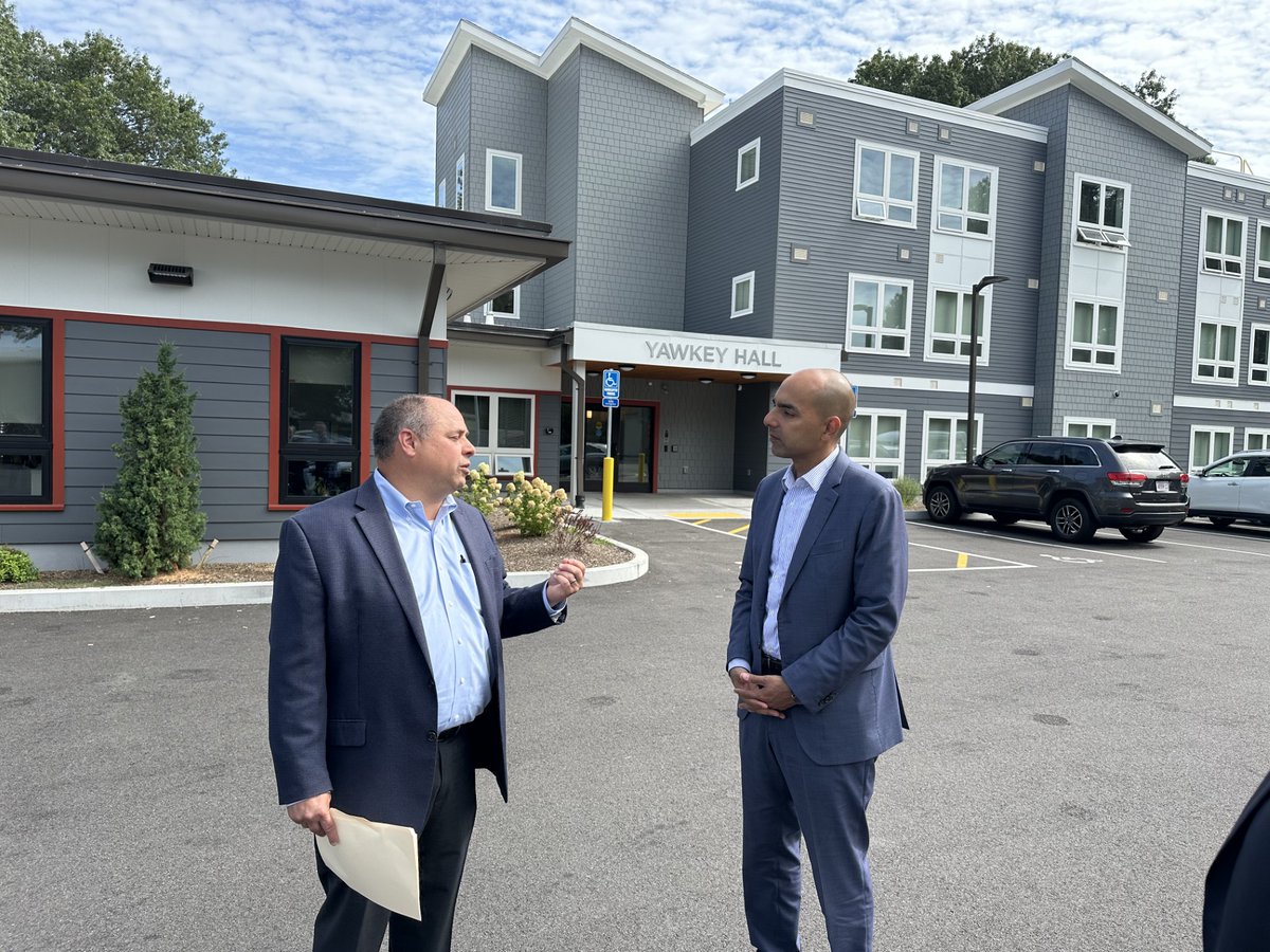 Fr.Bill's&MainSpring tweet media