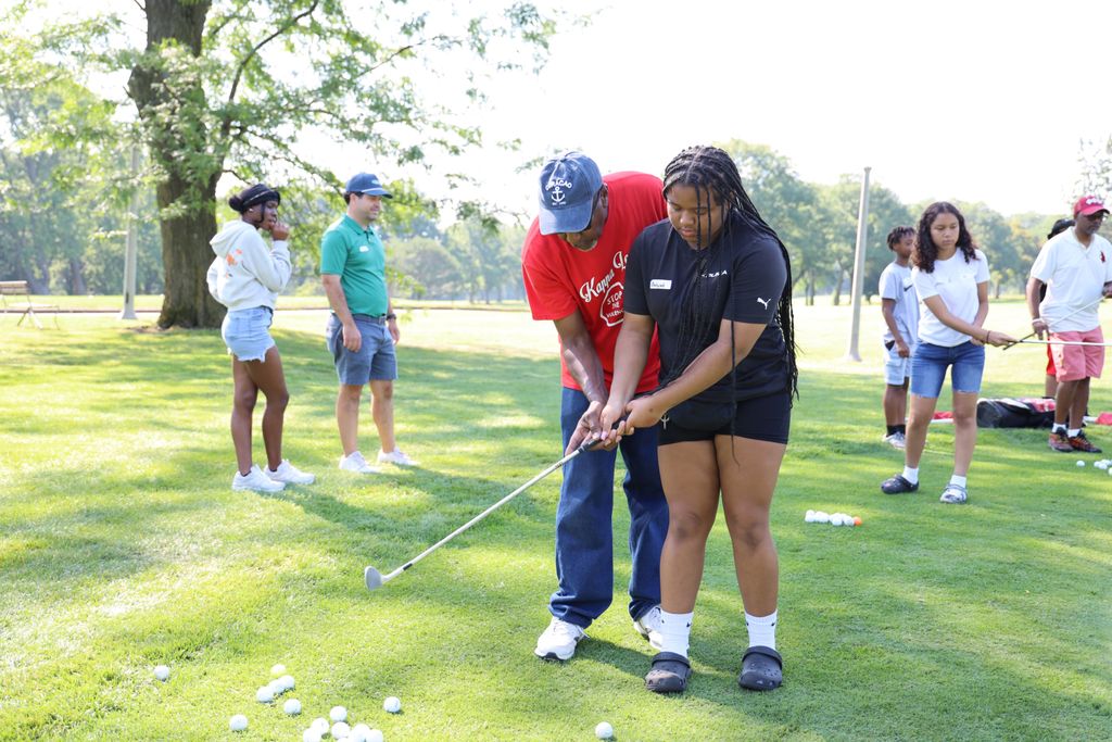 We joined Fellowship Open, MKE Fellows, WeBlackWeGolf, Kappa League, &amp; PGA REACH Wisconsin for the 3rd annual Fellowship Youth Clinic at Currie Park—introducing young golfers to the game, sharing lunch, &amp; hearing from community leaders. 

#FirstTeeSEW | #BuildingGameChangers