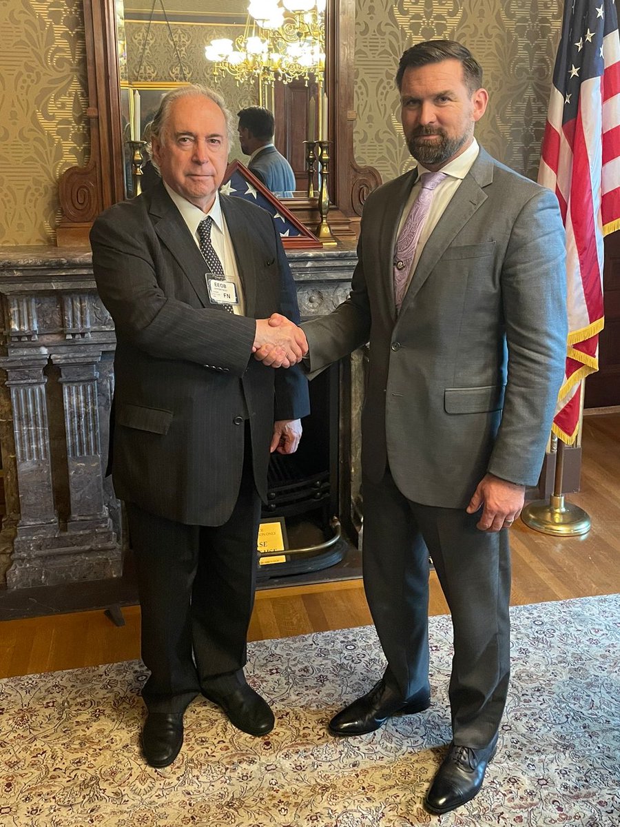 El Embajador Juan Gabriel Valdés se reunió con Michael Jensen, Director Senior del Consejo de Seguridad Nacional (Hemisferio Occidental), para un positivo repaso del estado de la relación bilateral. #minrel