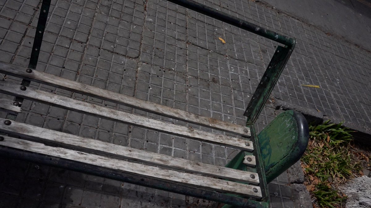 Municipalidad de Iquique (@iquiquedetodos) on Twitter photo 📷: <a href="/IquiqueDeTodos/">Municipalidad de Iquique</a> REPARA MOBILIARIO VANDALIZADO EN SECTOR CENTRO DE LA CIUDAD
Invitamos a la comunidad a DENUNCIAR este tipo de actos que en nada aportan al buen vivir, llamando de forma GRATUITA al 1520 de nuestro Centro de Alerta Municipal
#Iquique 📷: <a href="/IquiqueDeTodos/">Municipalidad de Iquique</a> REPARA MOBILIARIO VANDALIZADO EN SECTOR CENTRO DE LA CIUDAD
Invitamos a la comunidad a DENUNCIAR este tipo de actos que en nada aportan al buen vivir, llamando de forma GRATUITA al 1520 de nuestro Centro de Alerta Municipal
#Iquique