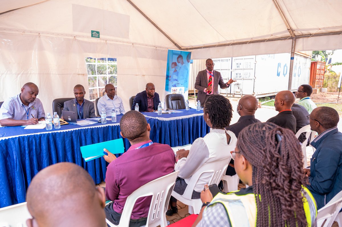IDIMakerere's tweet photo. @akambugu: “IDI is a solid branch of @Makerere, a tree older than Uganda itself. This facility will extend vital services to our communities. Thanks to @BugandaKingdom_ for donating the land." #OneIDI #HealthSystems #Partnership 2/4 https://t.co/OrzzZ2vslO