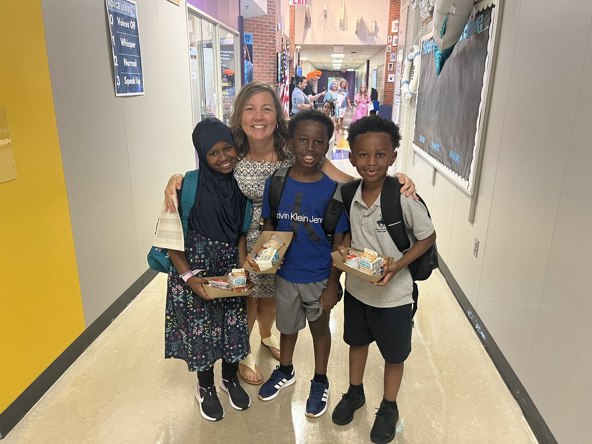 So happy to have our 🦈🦈🦈’s back in the building!!! <a href="/WoParkSharks/">Worthington Park Elementary School</a>  #itsworthit