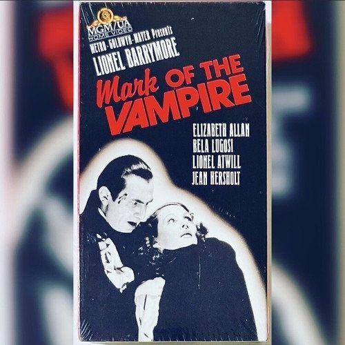 rareflicksplus's tweet photo. Brand new Mark Of The Vampire (1987 VHS) with studio stamp, starring Bela Lugosi! Horror classic now at Rare Flicks Plus! 🎥🦇 Buy It Now: https://t.co/Cq0zRyJzOy
#MarkOfTheVampire #BelaLugosi #RareFlicksPlus #HorrorVHS #VHSCollectors #RareFinds #ClassicHorror https://t.co/wrlr1vNnn4