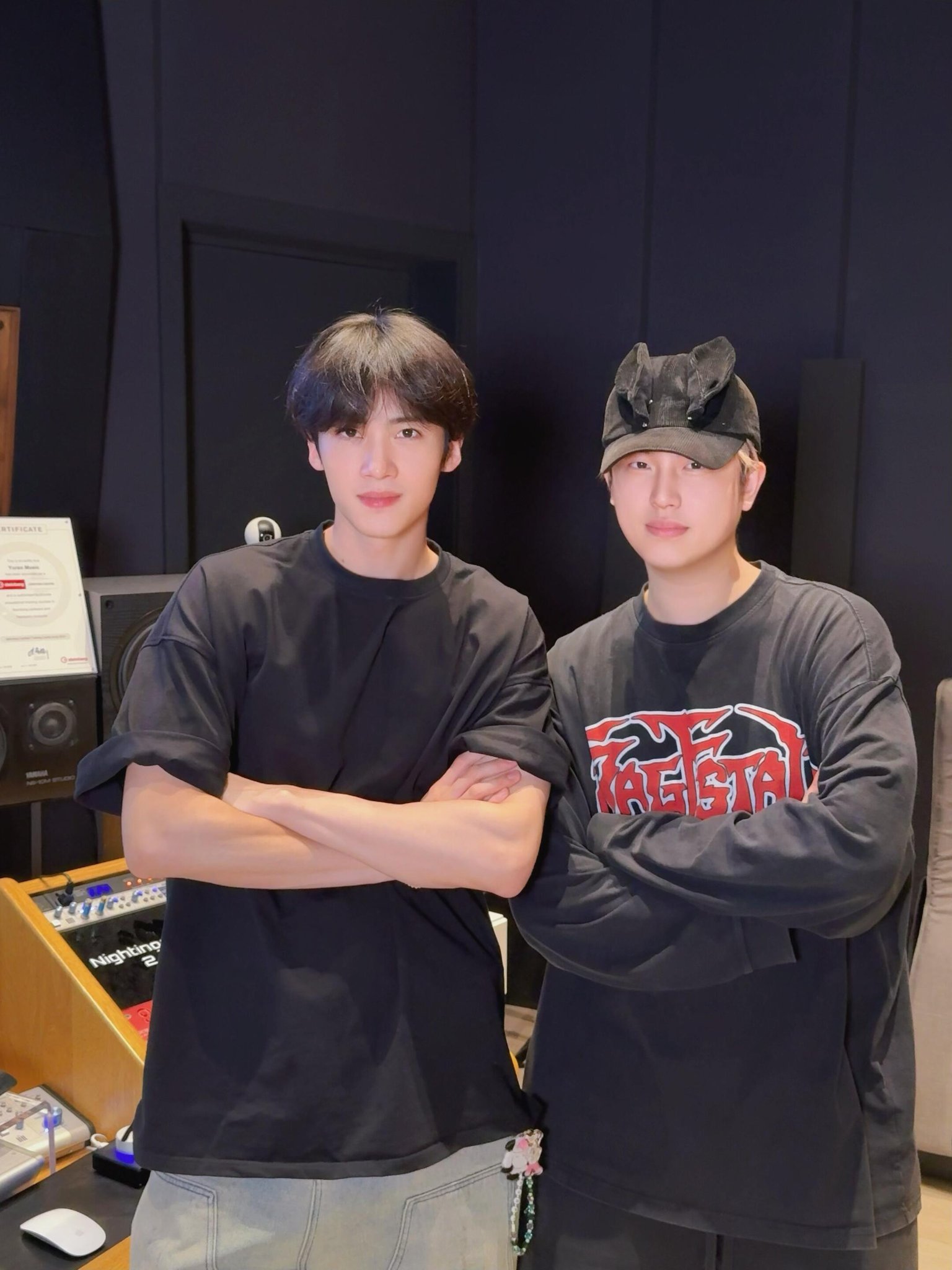 Tha Pentagon 今では13,000円こえてます！！！ PENTAGON、メンバー5人がCUBEとの専属契約が終了…デビューから7