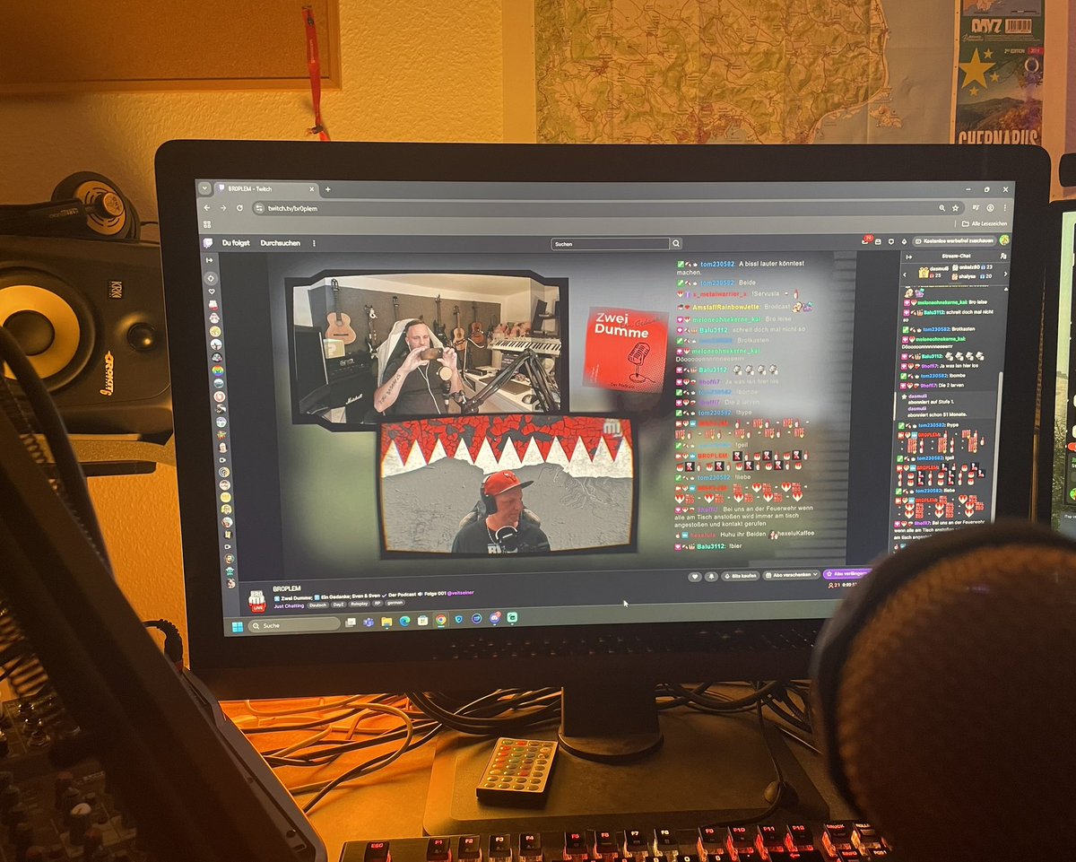 Heute den ersten Live Podcast aufgenommen zusammen mit dem guten Br0plem. War Mega witzig. 

#podcast #twitch