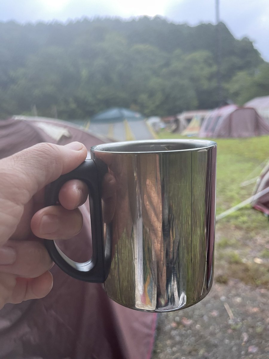 大好きな
キャンプ恒例の
朝モヤのコーヒーちぅ☕️