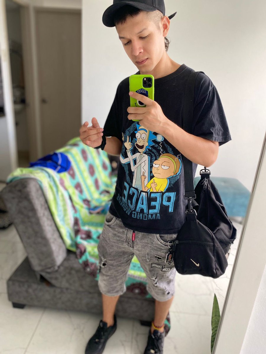 Sebastián tweet media