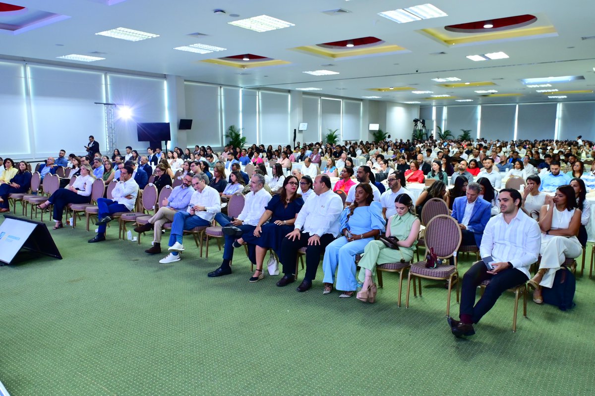 InvReservas's tweet image. Participamos en el evento "Santiago Invierte: Tu Norte Financiero 2025", respondiendo a nuestro compromiso de acompañar a los dominicanos en cada decisión, promoviendo una cultura financiera basada en la conciencia y la seguridad.

#InversionesyReservas #SIMV #TuNorteFinanciero