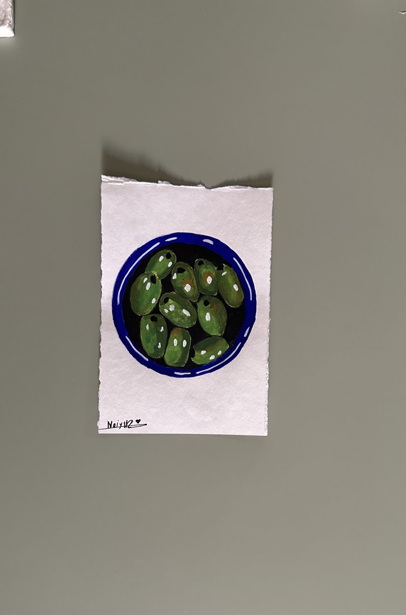 wvxua's tweet photo. @Aloshart هذي رسماتي للاقتناء وبرضو استقبل طلبات رسم للي حاب يطلب يتواصل معي 🤍 https://t.co/OiD1j1teSU