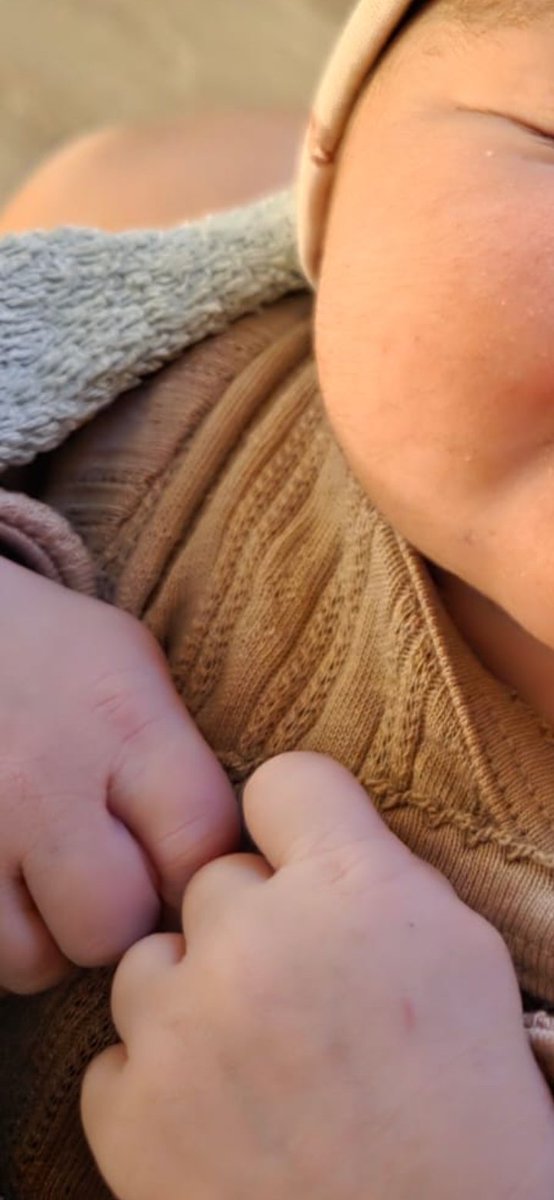 Astrid 💊💉📈 tweet media