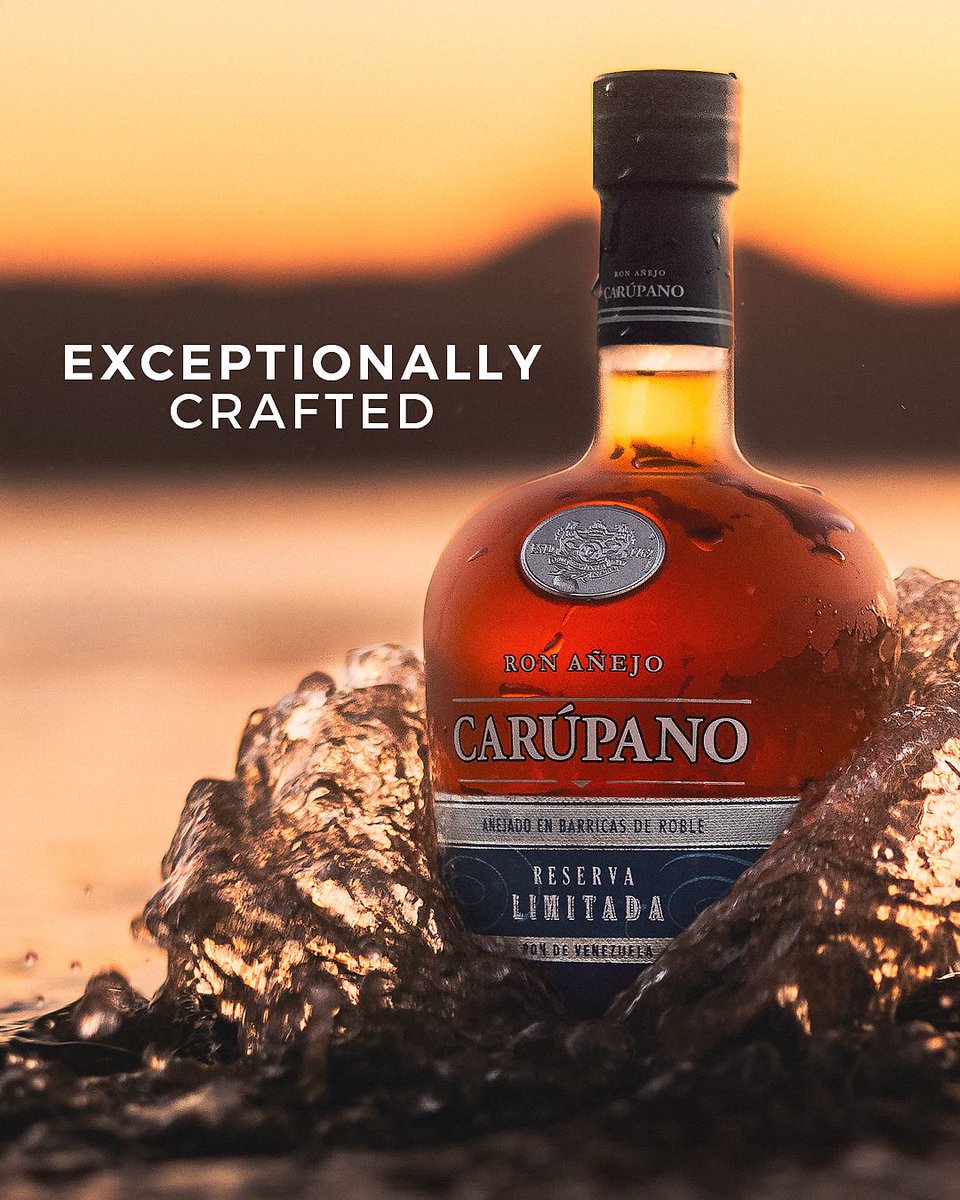 Ron Carupano, Exceptionally crafted.

For over 260 years, Ron Carúpano has mastered the art of rum-making.
Born from the perfect harmony between nature, rum mastery, and time, every bottle is a tribute to our honest tradition and our roots.
More than rum—it’s a perfect alchemy.
