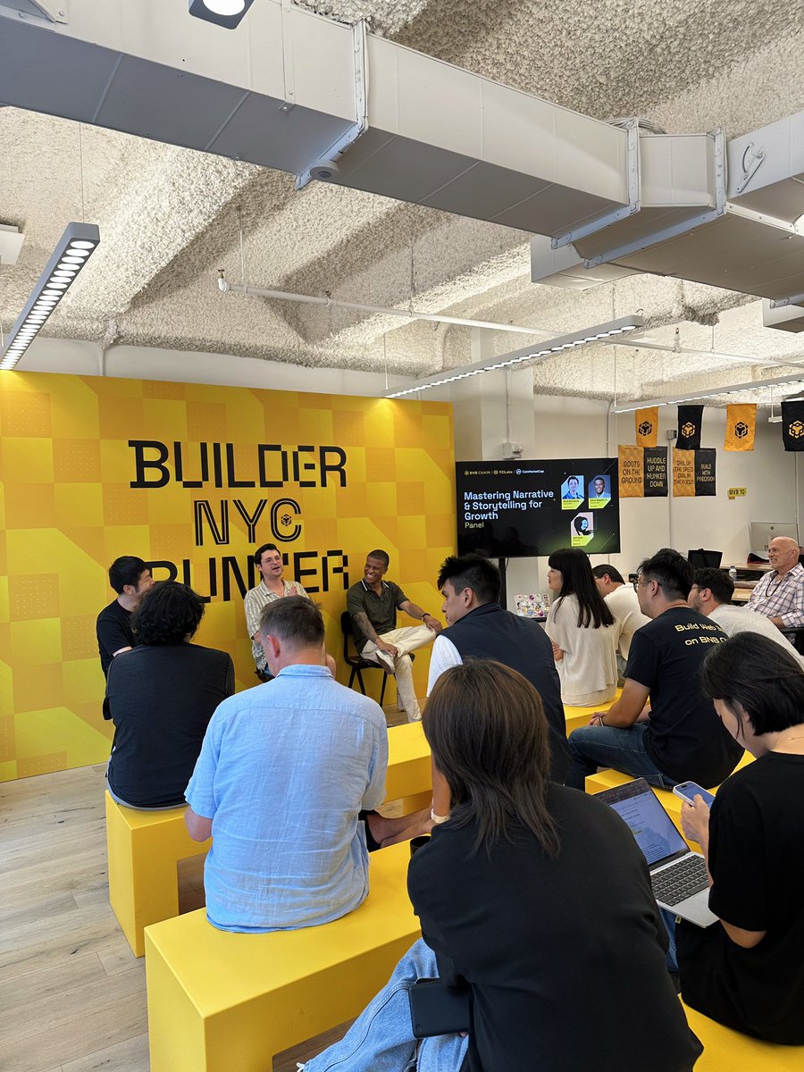 0xCammie's tweet image. On the ground at builder bunker 

#InsideMVB