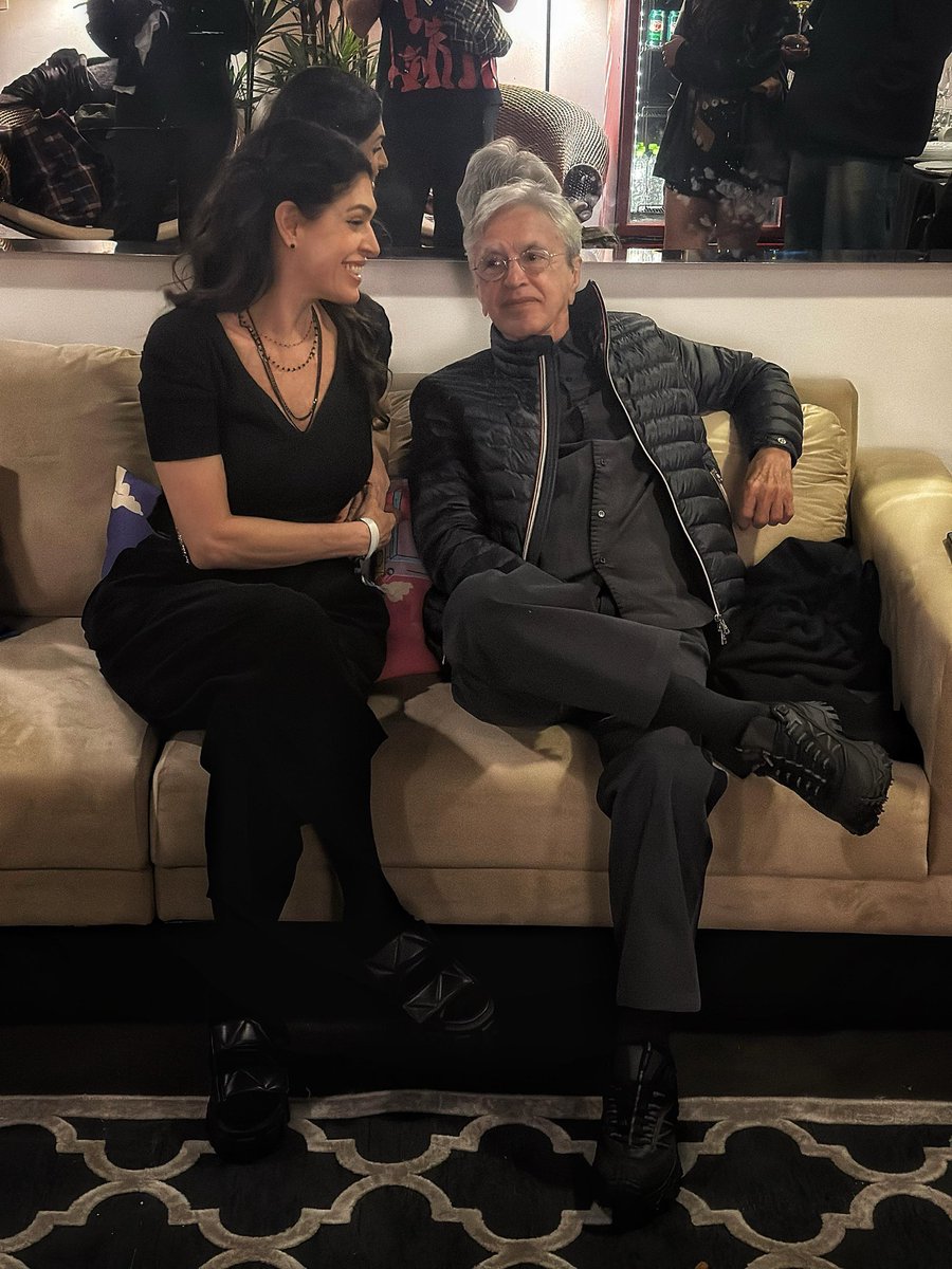 Branquinha
Carioca de luz própria, luz
Só minha 🎵

Estamos chegando Espírito Santo! Estão animados para o show no próximo domingo? 👉🏼❤️

AGENDA COMPLETA:

🗓️ 17/08/2025 - Movimento Cidade, Vila Velha - ES
🗓️ 23/08/2025 - Na Praia Festival, Brasília - DF
🗓️ 07/09/2025 - Coala