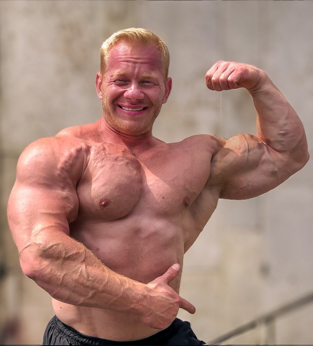 HolaBodybuilder's tweet photo. BODYBUILDER: Artem Degtiar.
Suscribe to Telegram : https://t.co/ty4cUgSXHH https://t.co/9Z0rWXRnl0