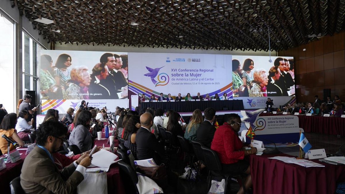 🔥 Hoy estamos en la #XVIConferenciaMujerALC de <a href="/cepal_onu/">CEPAL</a> para discutir la urgencia de construir una sociedad de cuidados.

El primer trimestre de 2025, 14 millones de mujeres fueron excluidas del mercado laboral por trabajos de cuidado sin pago (OTD). 

youtube.com/live/FqMs4sN2y…