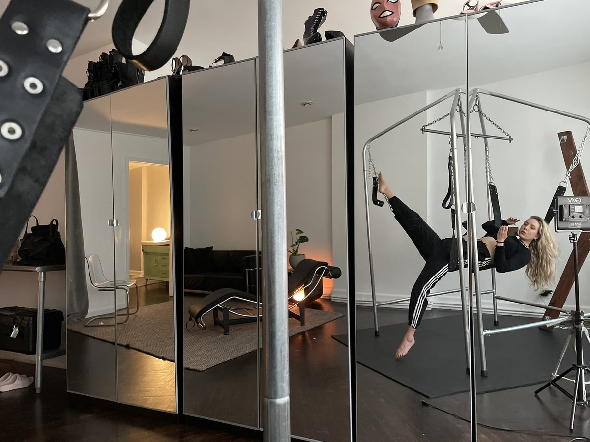 Roxanne Waters tweet media