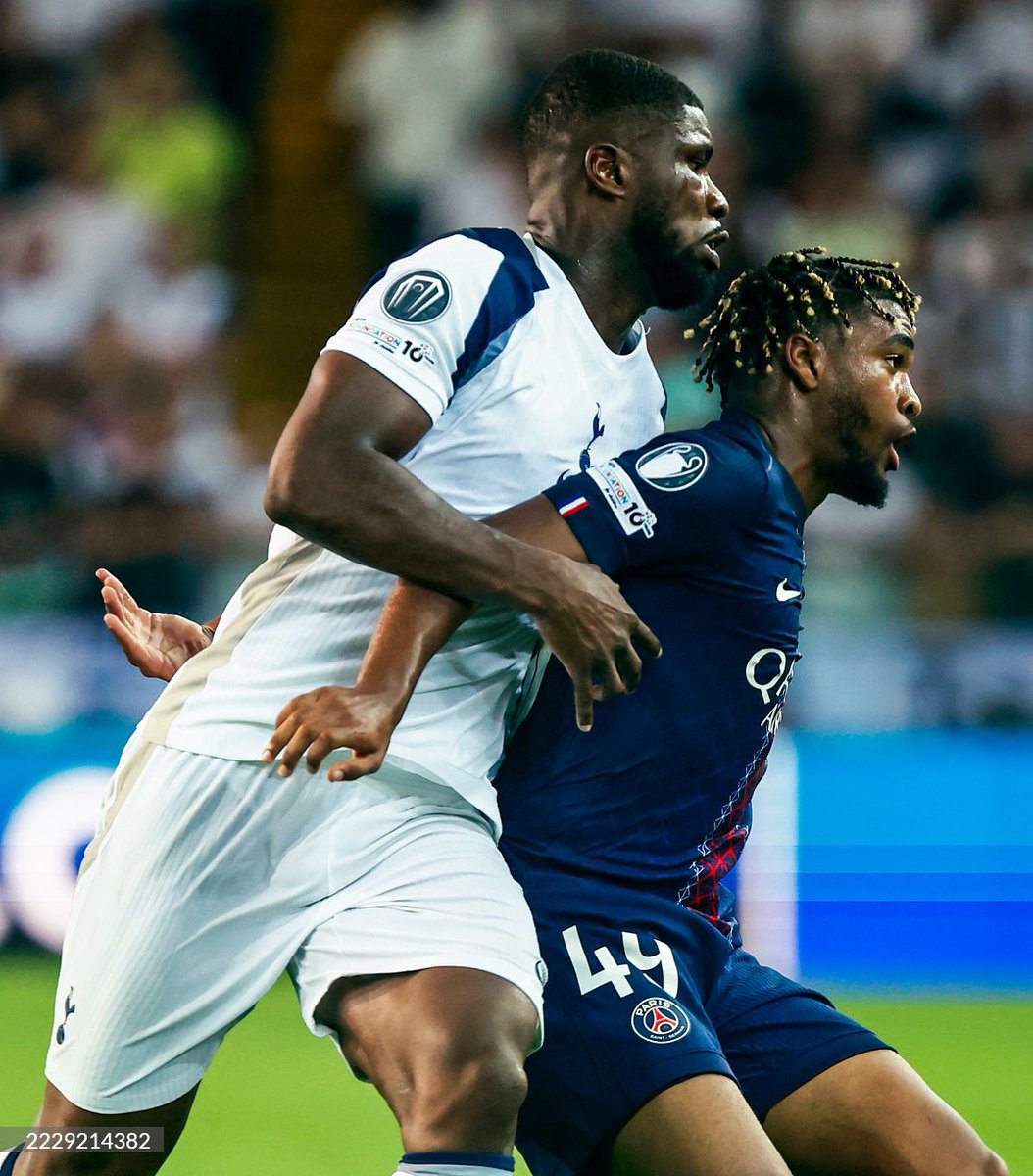 PSGRISING's tweet photo. Belle entrée de Ibrahim Mbaye 🇫🇷 avec de la personnalité, il a fait partie de ceux qui ont sonné la révolte. 🔥

Dites à 25/26 de se préparer... https://t.co/yxz96T8Gmx