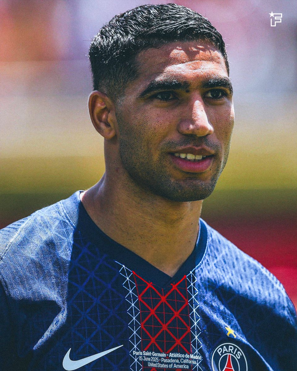 Hakimi 𝗳𝗮𝗶𝘁 𝘀𝗼𝗻 𝗲𝗻𝘁𝗿𝗲́𝗲 𝗱𝗮𝗻𝘀 𝗹𝗲 𝗧𝗼𝗽 𝟯 des joueurs africains les plus titrés en carrière. 🏆🔥

🇨🇲 Samuel Eto’o – 18
🇨🇮 Yaya Touré – 18
🇲🇦 Achraf Hakimi – 17 🆕