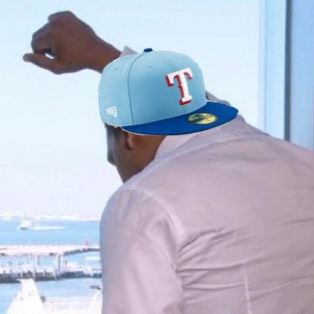 TXRUpdates's tweet photo. Holy fuck I’m so done with this shit man https://t.co/PGVhCkDUo3
