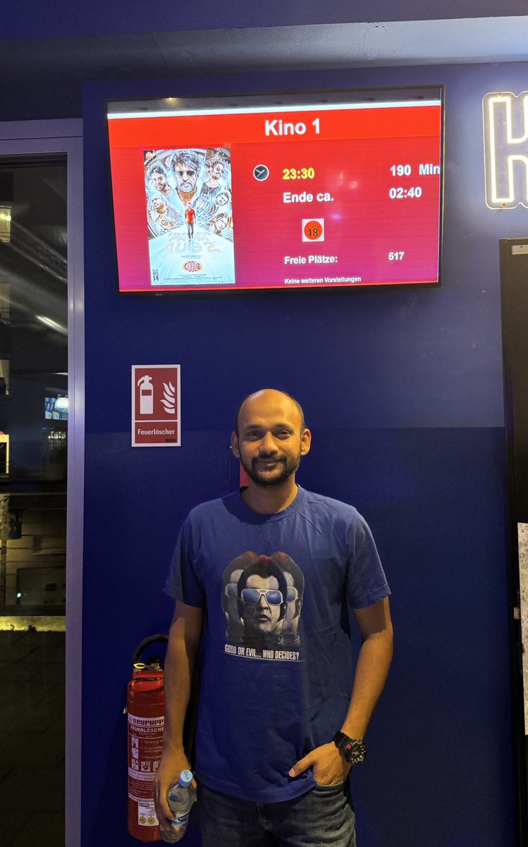 karthickmbe's tweet photo. #coolieFDFS #ColliePremiere #Germany #Coolie #50YearsOfRAJINISM 
#ThalaivarDharisanam
#ThalaivarNirandharam
#50YearsOfSuperstarRajinikanth https://t.co/eLtZpkuChf