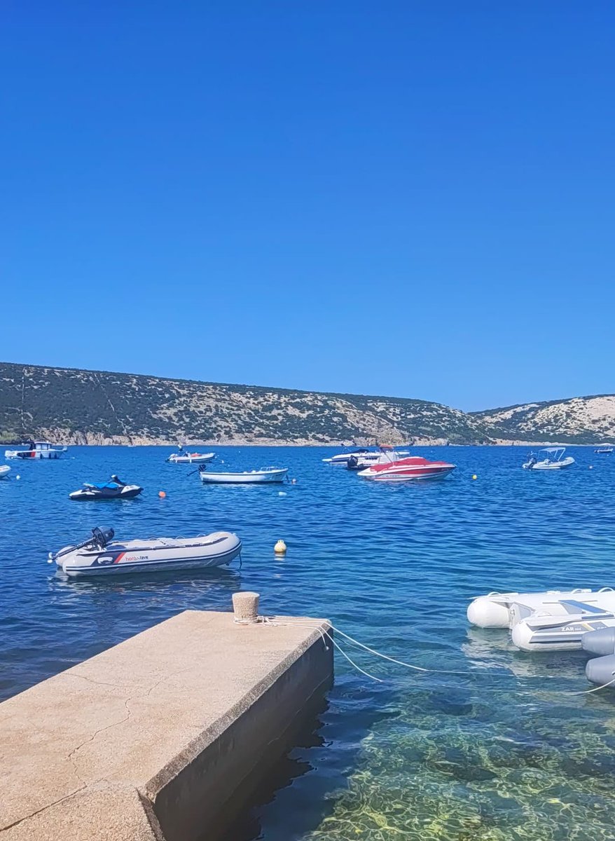 Valby_S's tweet image. Isola di Pag Croazia