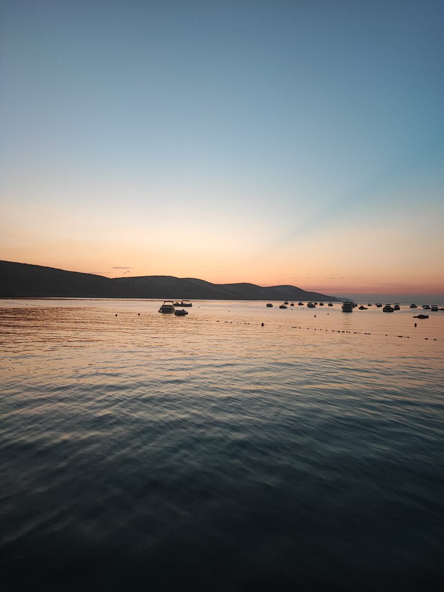 Valby_S's tweet image. Isola di Pag Croazia