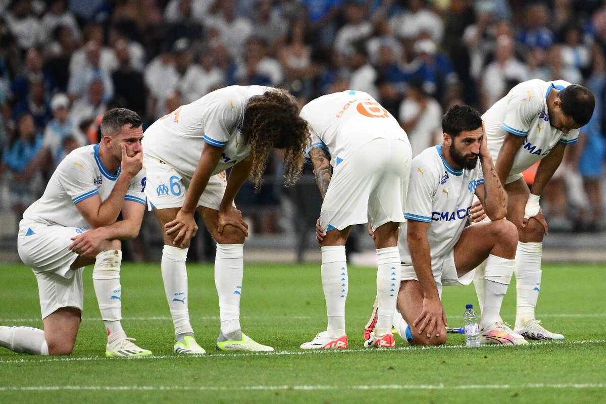 LUCAS CHEVALIER A DEJA PLUS DE TROPHÉE AVEC LE PSG QUE L'OM EN 13 ANS🤣🤣🤣🤣🤣