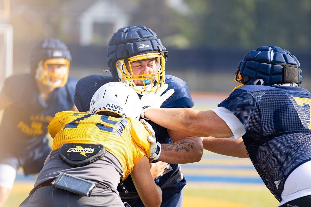 Mars' veteran offensive line takes pride in their roles. Meet the group expected to carve out big lanes for RB Ayden Yocum and protect the Planets' QB. buff.ly/09YD80d
<a href="/MASDFP/">Mars Area Athletic Department</a> <a href="/MarsHSFootball/">Mars Area HS Football (PA)</a> <a href="/AdamBudzilek/">Adam Budzilek</a>, <a href="/Sean_Franklin/">Sean Franklin</a>, <a href="/JamesonDickman/">Jameson Dickman</a>