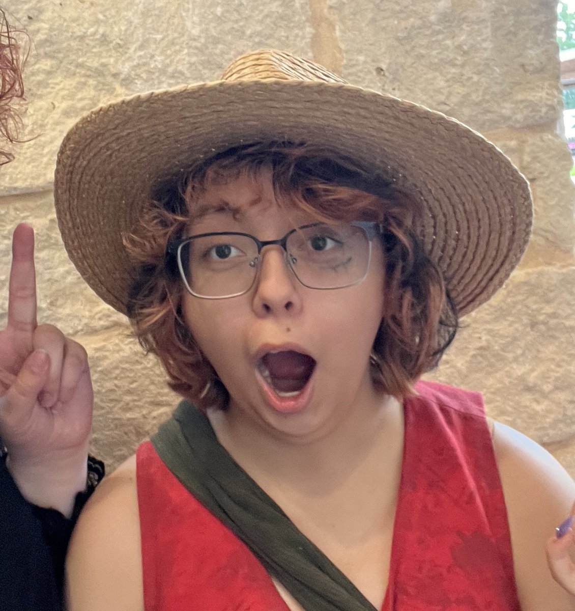 rotoe_'s tweet image. Anime                                    Real life