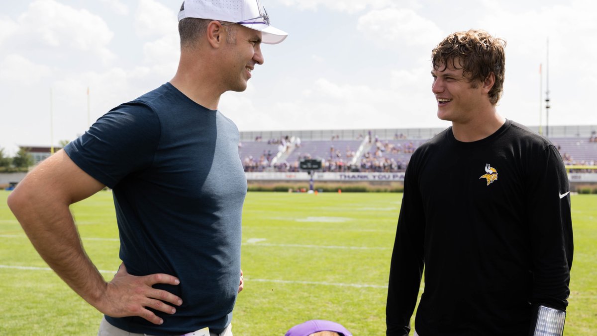 Minnesota Vikings tweet media