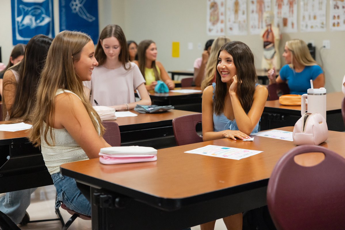 Dripping Springs ISD (@dsisd) on Twitter photo ๐ฏ๐ง๐๐ ๐ง๐๐๐๐ฅ๐ฆ ๐๐ฅ๐ ๐๐๐๐๐พ
๐ซDSISD campuses welcomed 8,800 students on Wednesday for the first day of the 2025โ26 school year! We also celebrated the opening of Wildwood Springs Elementary as it welcomed students for its very first day of classes. #iamDSISD ๐ฏ๐ง๐๐ ๐ง๐๐๐๐ฅ๐ฆ ๐๐ฅ๐ ๐๐๐๐๐พ
๐ซDSISD campuses welcomed 8,800 students on Wednesday for the first day of the 2025โ26 school year! We also celebrated the opening of Wildwood Springs Elementary as it welcomed students for its very first day of classes. #iamDSISD