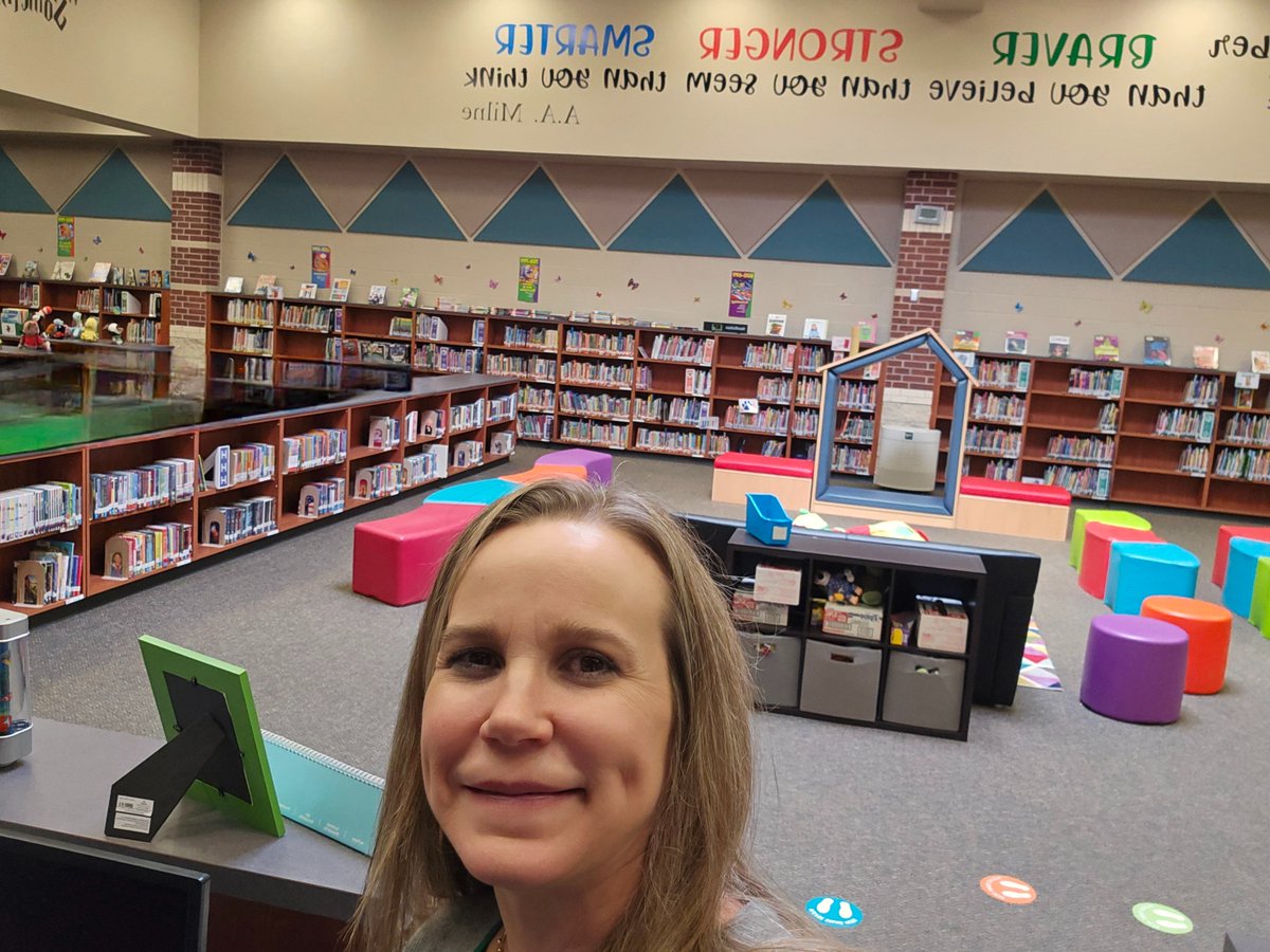 CISD_Libraries's tweet image. Welcome Back Readers! Time for a new chapter!