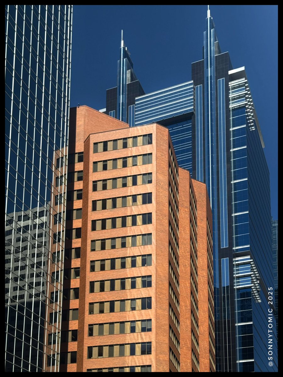 Sonny Tomic (@sonnytomic) on Twitter photo “Art of coincidence”#3 Calgary Downtown on a perfect day…<a href="/CdnArch/">Canadian Architect</a> <a href="/WACommunity/">World Architecture</a> <a href="/ArchRecord/">Architectural Record</a> <a href="/downtowncalgary/">Downtown Calgary</a> “Art of coincidence”#3 Calgary Downtown on a perfect day…<a href="/CdnArch/">Canadian Architect</a> <a href="/WACommunity/">World Architecture</a> <a href="/ArchRecord/">Architectural Record</a> <a href="/downtowncalgary/">Downtown Calgary</a>