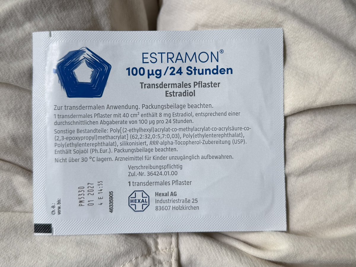 7本のバラ tweet media