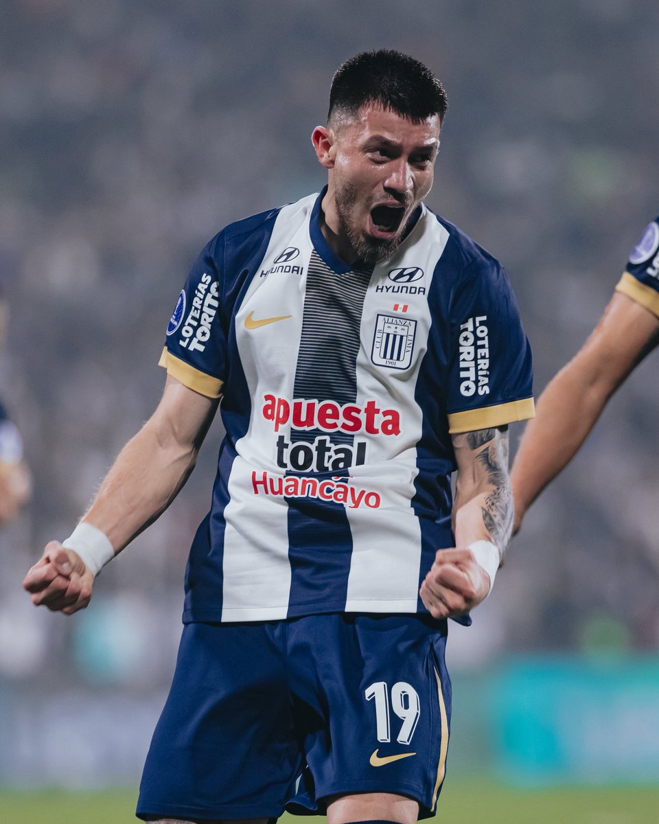 ClubALoficial's tweet image. 𝑷𝒐𝒓 𝒂𝒎𝒂𝒓𝒕𝒆 𝒂𝒔𝒊́. 💙

#AlianzaLima
#ConAlianzaSiempre
#VamosPorMás