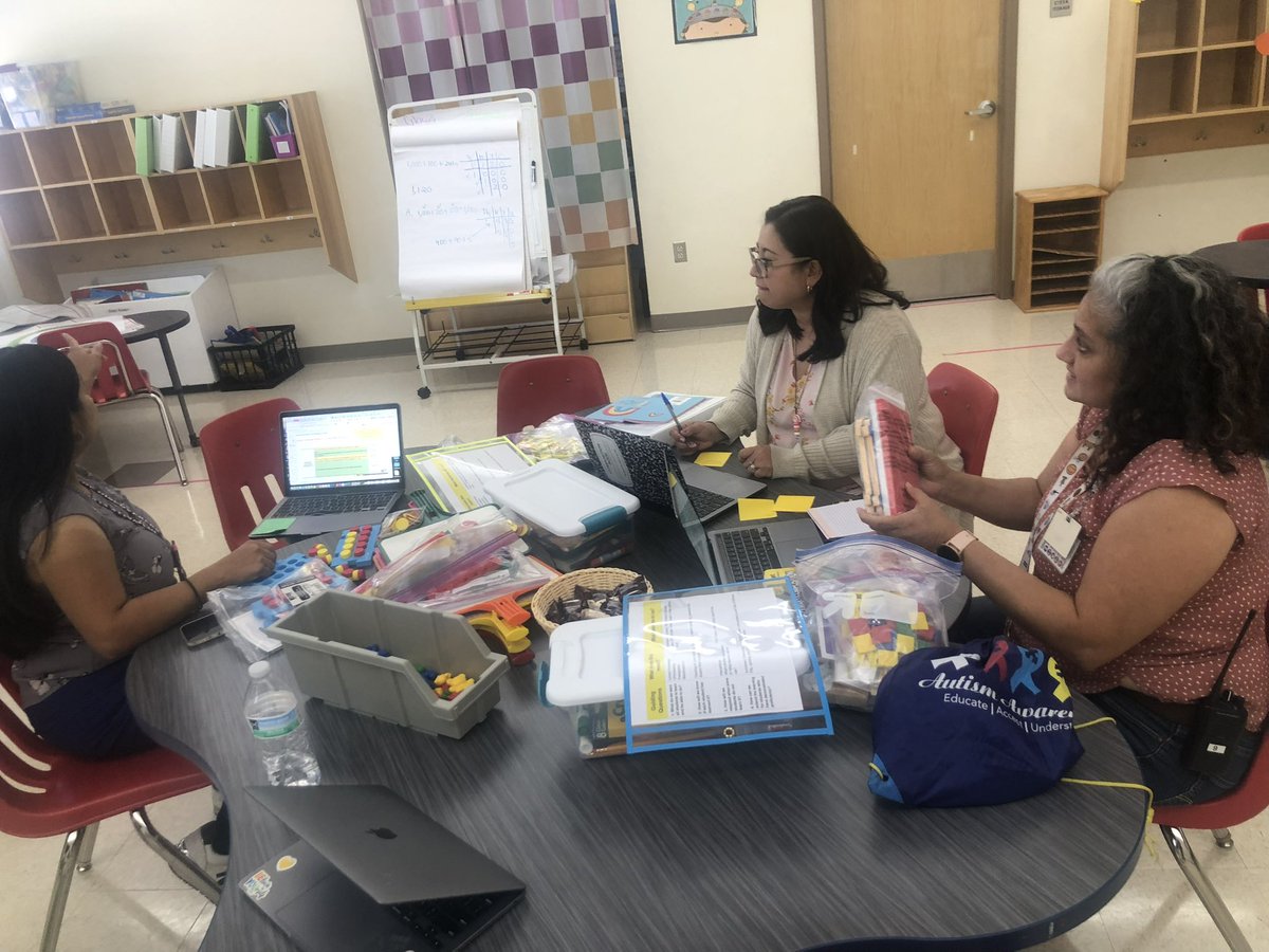 oceans80's tweet photo. Math PLT
✅Taking our teams through the student experience
✅Sharing instructional strategies & assessment implications
✅ Focus Questions Answered
#collaboration #StudentsWin
@BrendaChR1 @EGonzalez_DVES @badillo_mrs @tippih833 @DelValleES_YISD https://t.co/gJBzJn1aCw
